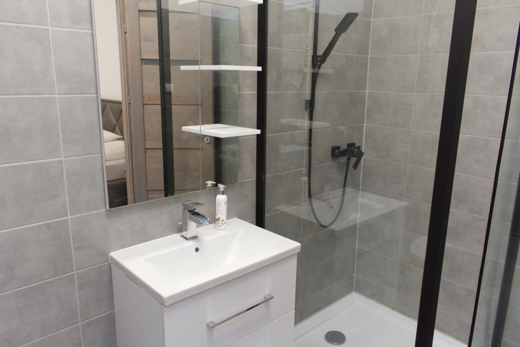 Ocean - Franciaágyas apartman zuhanyzóval Ocean - Franciaágyas apartman zuhanyzóval
